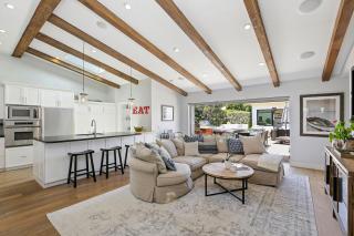 Private Wading Pool Home with Patio - Corona del Mar - 0