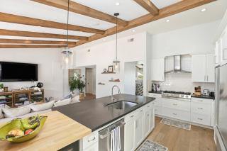 Private Wading Pool Home with Patio - Corona del Mar - 3