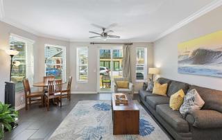 Newport Retreat A - Fab for 4 - 6