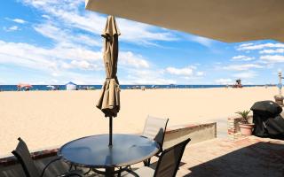 Seashore Sun and Fun - On Beach - 7