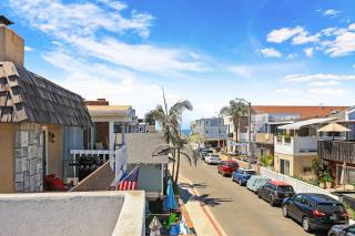 Newport Retreat B - Walk to Sandy Beaches - Newport Beach - 0