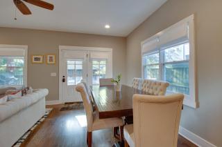 Perfect for Groups - Fenced-In Yard Pet Friendly - 5