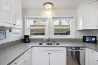 Grand Canal Getaway - Balboa Island - Newport Beach - 3
