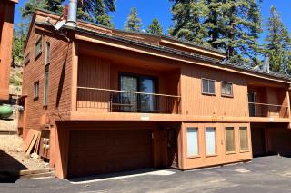 Ski Run Villas 8 - 8