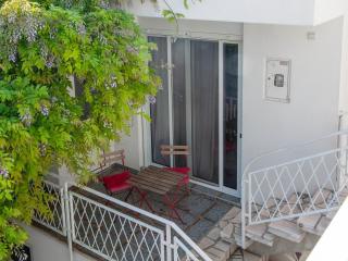 Hena House 22 - Šušanj - 1