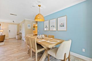 4611 Doris, Private Pool Home, Walk to the Beach, Modern Coastal Style - New Smyrna Beach - 8