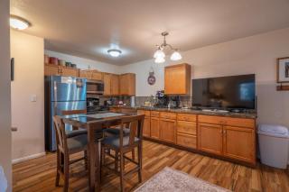 Birch Creek #1 - 1BR/1BA - Down Canyon - June Lake - 4