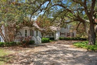Secluded Waterfront Retreat for 23 - Dock Pets OK - 5