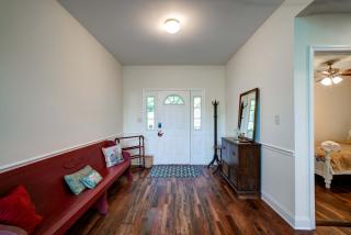 Lakefront Home with Private Dock - in Jasper GA - 2