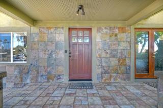Vintage Beach Bungalow - For 6 - Oceanside - 5