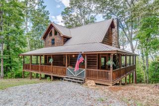 Cabin near Blue Ridge - Hot Tub Fire Pit Games - 3