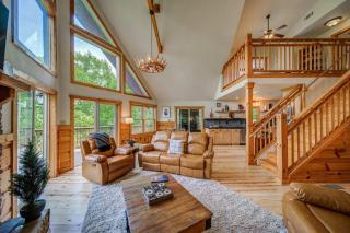 Your Get Away in Ellijay - River Resort with Hot Tub - Ellijay - 3