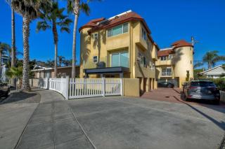 South Pacific - Walk to Beach - Oceanside - 6