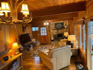 Gated Golf & Lake community - North GA Mountains - 3