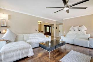 O-side Oasis - Luxury Stay for 7 - 5