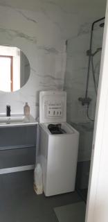 Cozy 2-Room Apartment, 10 min Walk to Tram for Geneva - Gaillard - 2