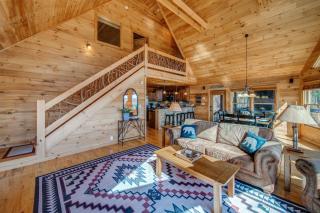 Get Away to Blue Ridge with Magical Views - 4