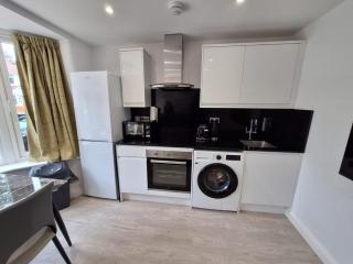Lux flat- Sleep 5-2 min walk- Perivale Station - Perivale - 4