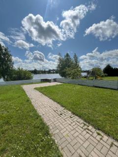 PipiRest River-View Apartment with a Terrace - 1