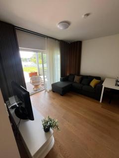 PipiRest River-View Apartment with a Terrace - 7