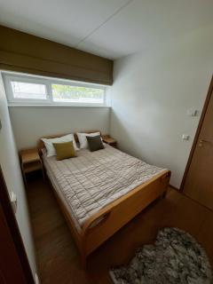 PipiRest River-View Apartment with a Terrace - 6