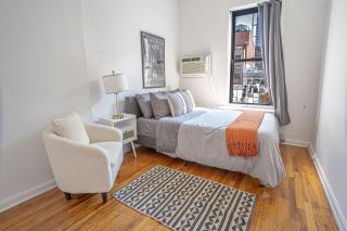 Chic 2BD Upper East Side Retreat - 0