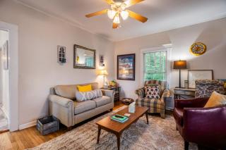 Historic 2BR • Walk to Dining • Porch Yard - Cary - 0