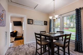Historic 2BR • Walk to Dining • Porch Yard - Cary - 6