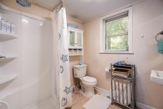 Historic 2BR • Walk to Dining • Porch Yard - 2