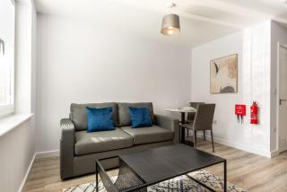 Modern Central Apartment in the Heart of York - York - 8