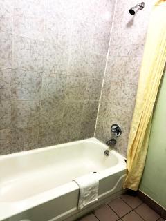 Southern Comfort Motel - 2