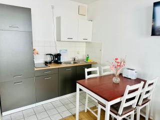Studio mit Balkon in Leipzig - 12 min vom Hauptbahnhof mit S-Bahn - Leipzig - 3
