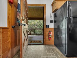 ER37 - Hi-Bear-Nate Great Location,,Close to town cabin - Pigeon Forge - 4