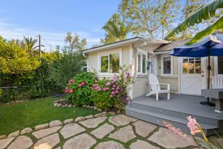 Seashore Retreat by Paradise Retreats - 0