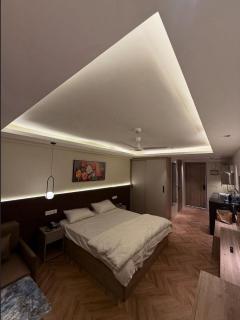 TWILIGHT LUXURY STAYz - Greater Noida - 3