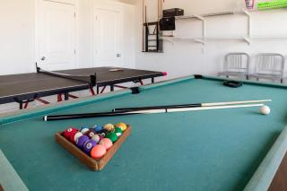 Pet Friendly Shared Pool Sleeps 14 - 4