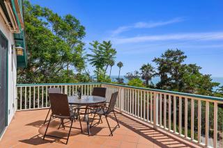 Blue Ocean View Retreat - Minutes to Beach - 1