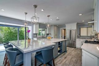 Modern Serenity Luxury with Expansive Backyard - Santa Barbara - 8