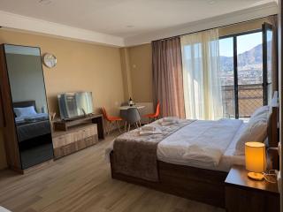 Cozy Apartm with Gorgeous View - Tiflis - 9