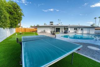 3BR Sleeps 8 Pool Putting Green BQQ Large Island - 8