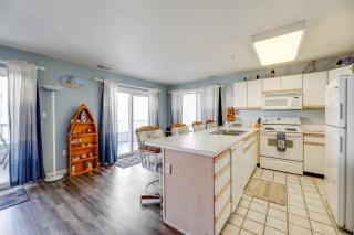 Next Door to Fish Tales! Bayside Ocean City Condo - 1