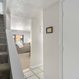2BR Sleeps 6 Pool BBQ Steps to Beach Pier Downtown - Cocoa Beach - 3