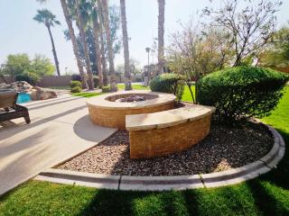 Scottsdale Clubhouse - For 10 - 3