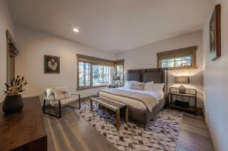 Wilderness Club Cabin - Sleeps 7 - 8