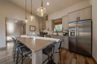 Wilderness Club Cabin - Sleeps 7 - 6