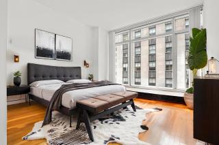 Luxury Condo steps to Rockefeller Center - 4