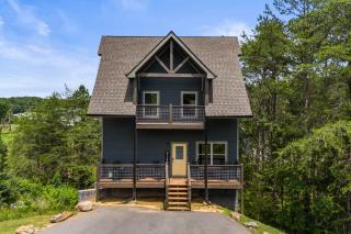 Modern Cabin with Pool Hot Tub Games & More - 5