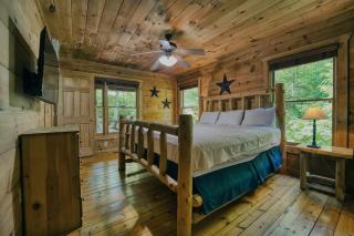 Cabin in Nature with Hot Tub & Games - Sevierville - 8