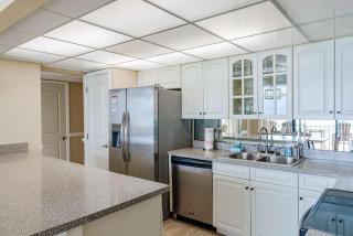 2BR Ocean View Sleeps 9 Resort Pool - 3