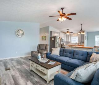 Beach Time Cozy Retreat Steps from the Gulf - 3